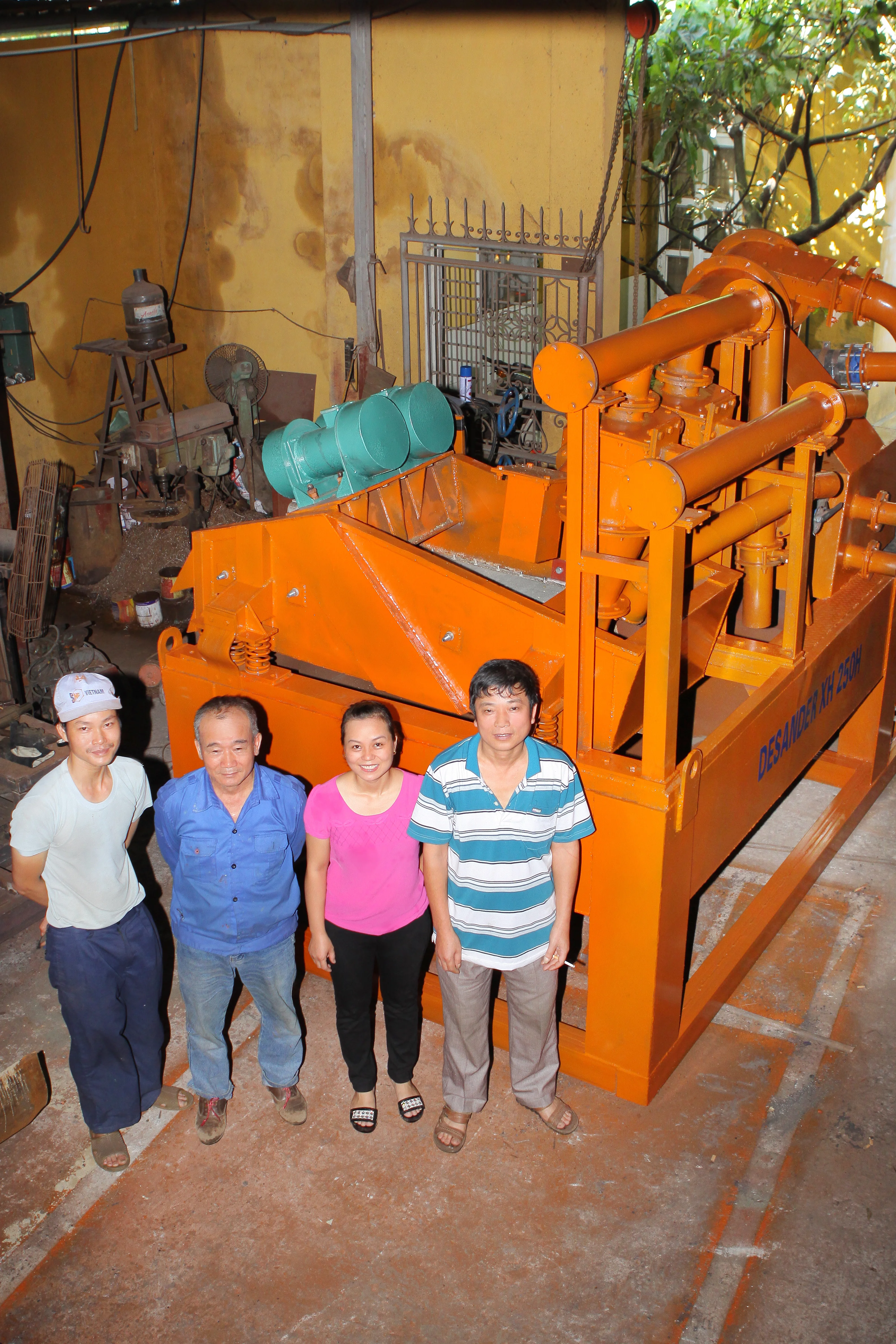 Kiểm tra tổng thể thiết bị trước khi bàn giao